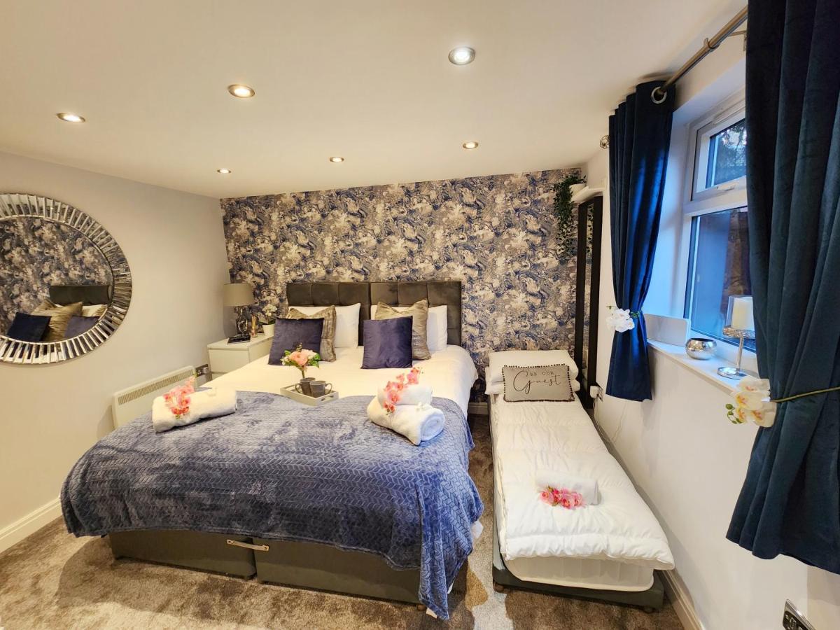 Studio Apartment The Den Colnbrook Extérieur photo